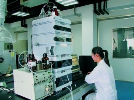 高效液相色譜法